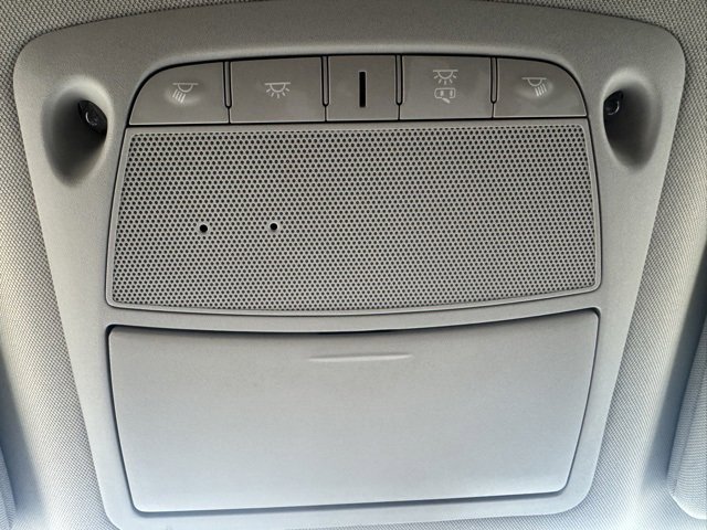 Used 2020 Nissan Murano S image 22