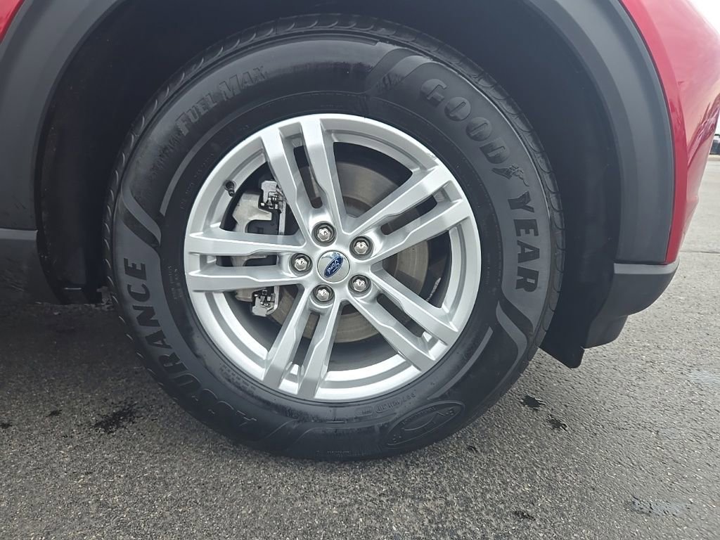 Used 2022 Ford Explorer XLT image 9