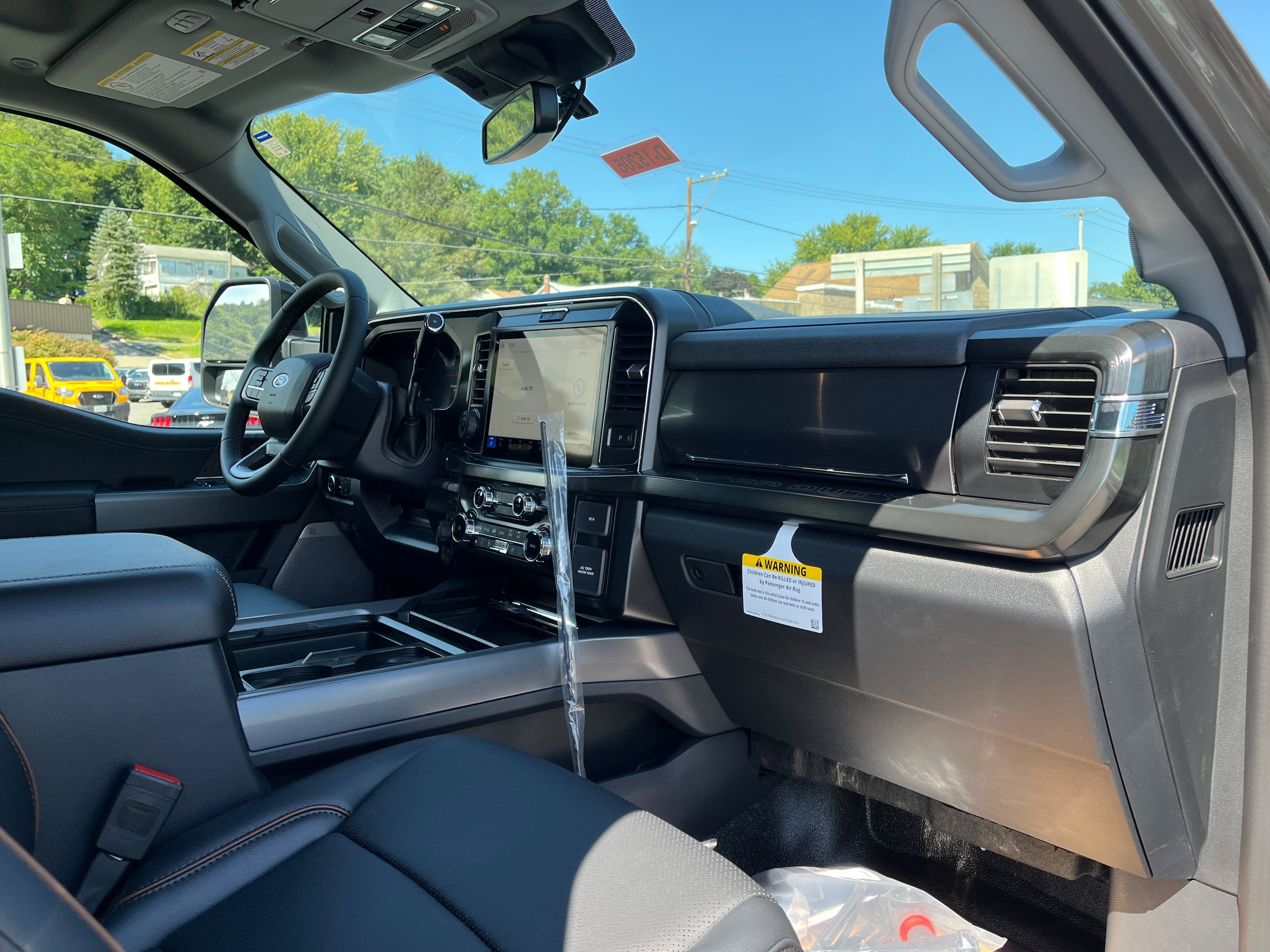 New 2026 Ford F350 Lariat w/ Tremor Off-Road Package AWD/4WD image 11