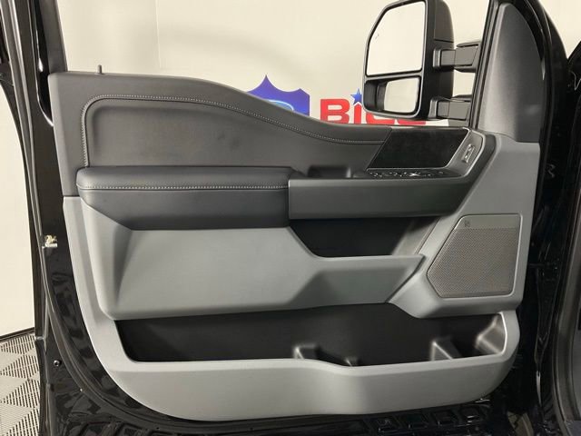 New 2026 Ford F250 XLT w/ XLT Premium Package AWD/4WD image 12