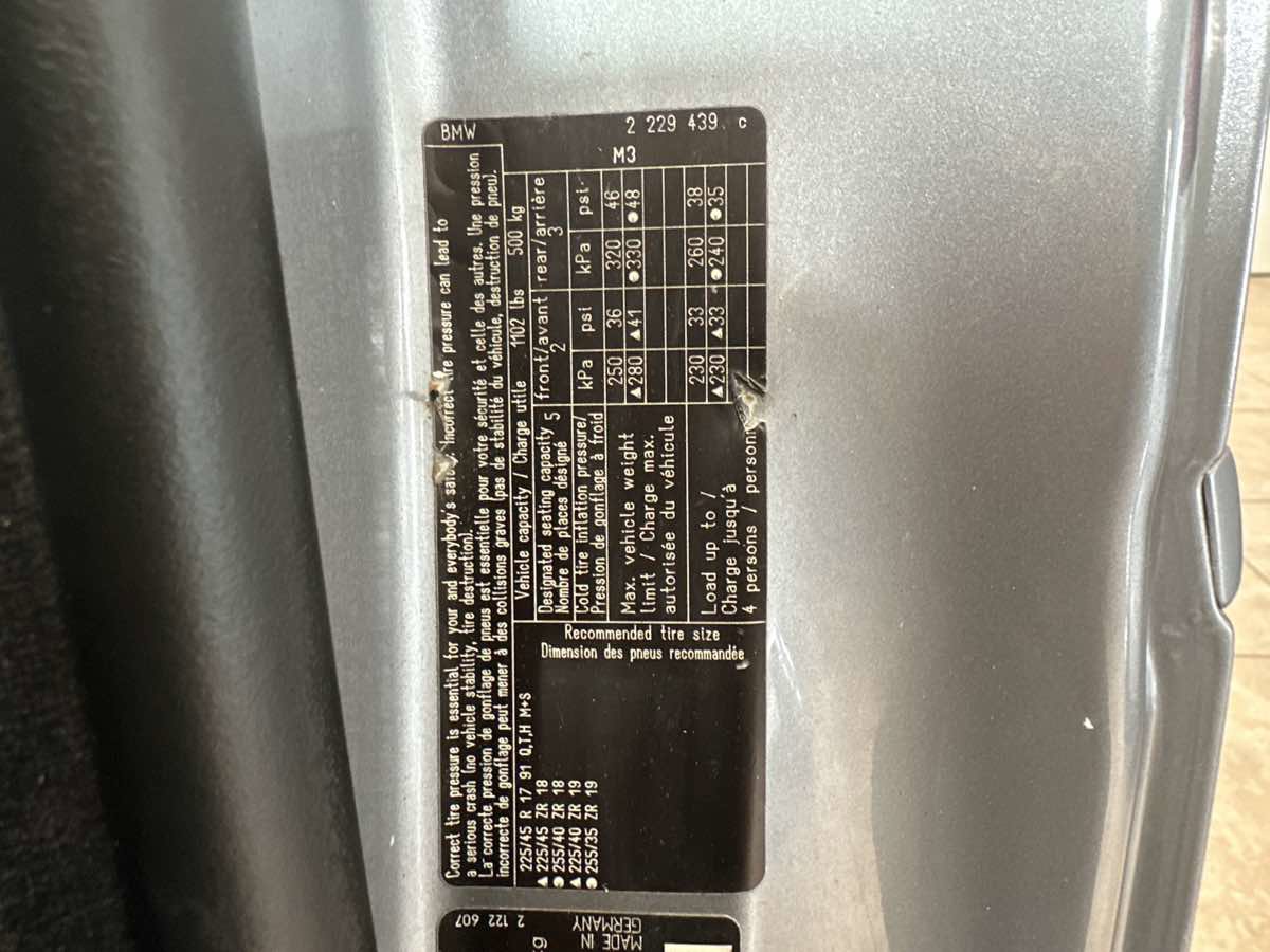 Used 2004 BMW M3 Coupe image 29