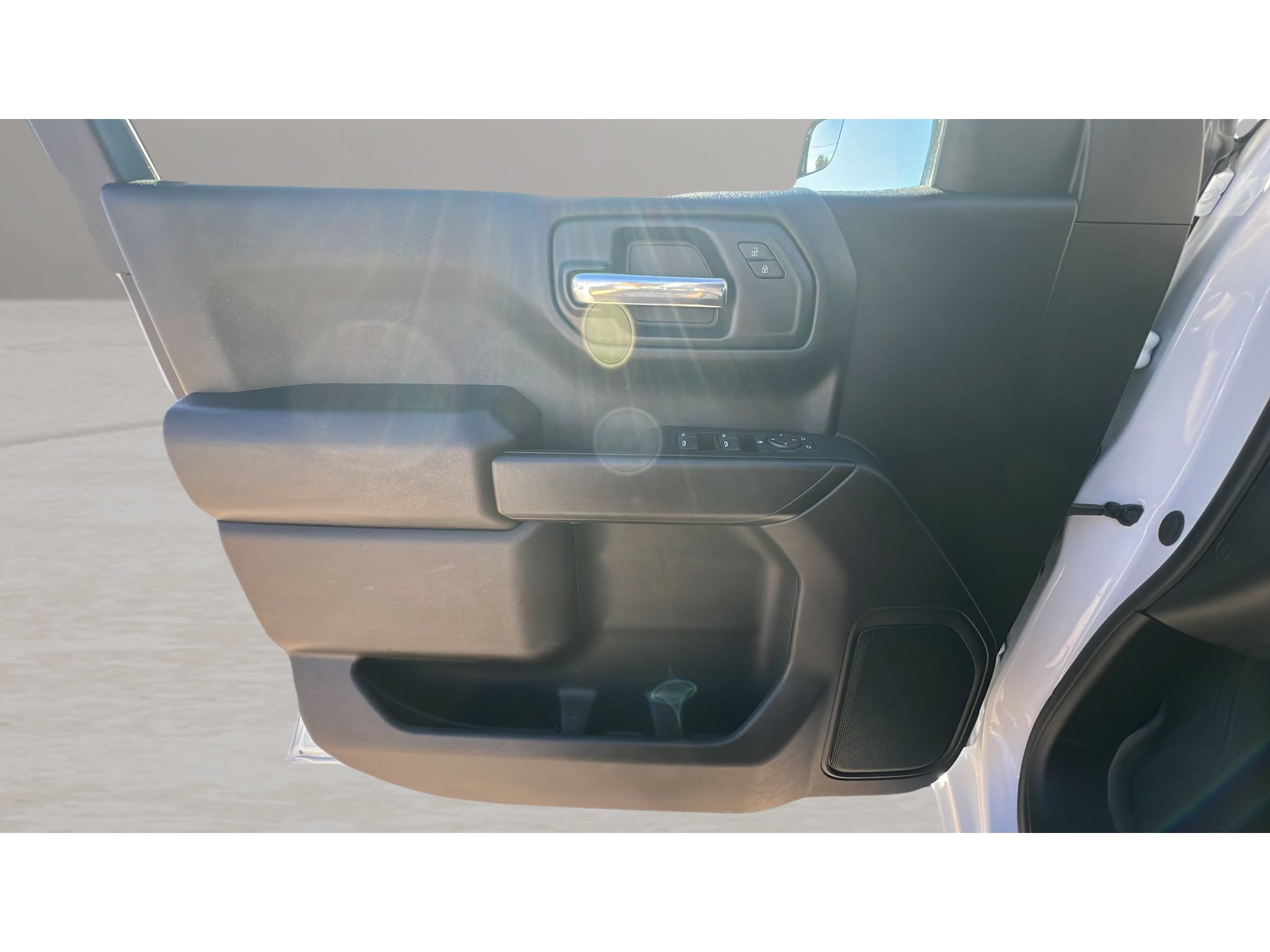 Certified 2024 Chevrolet Silverado 1500 Custom AWD/4WD image 26