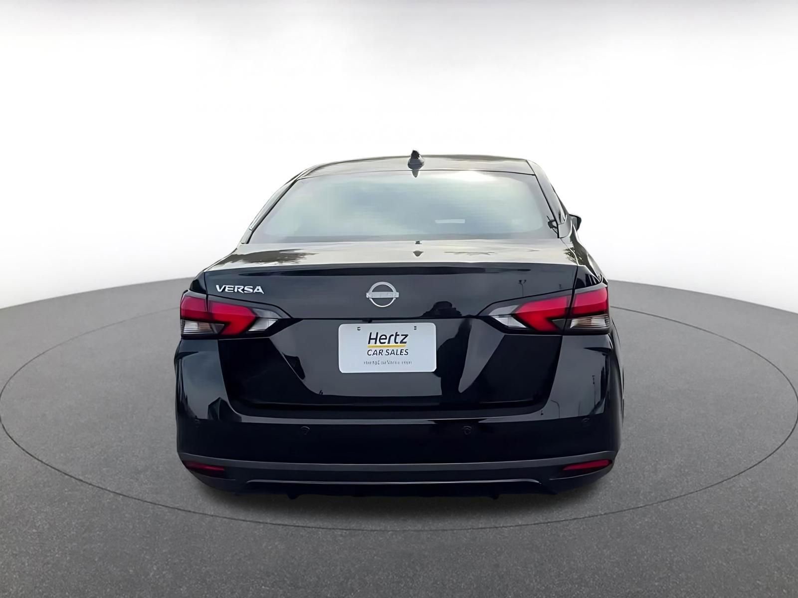 Used 2025 Nissan Versa SV w/ Trunk Package image 12