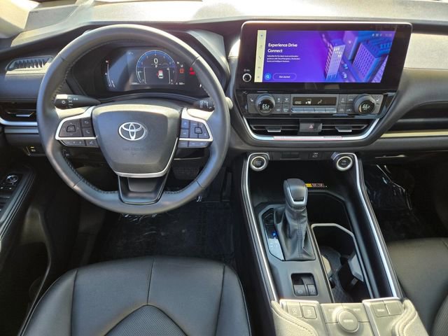 Certified 2025 Toyota Grand Highlander XLE image 14