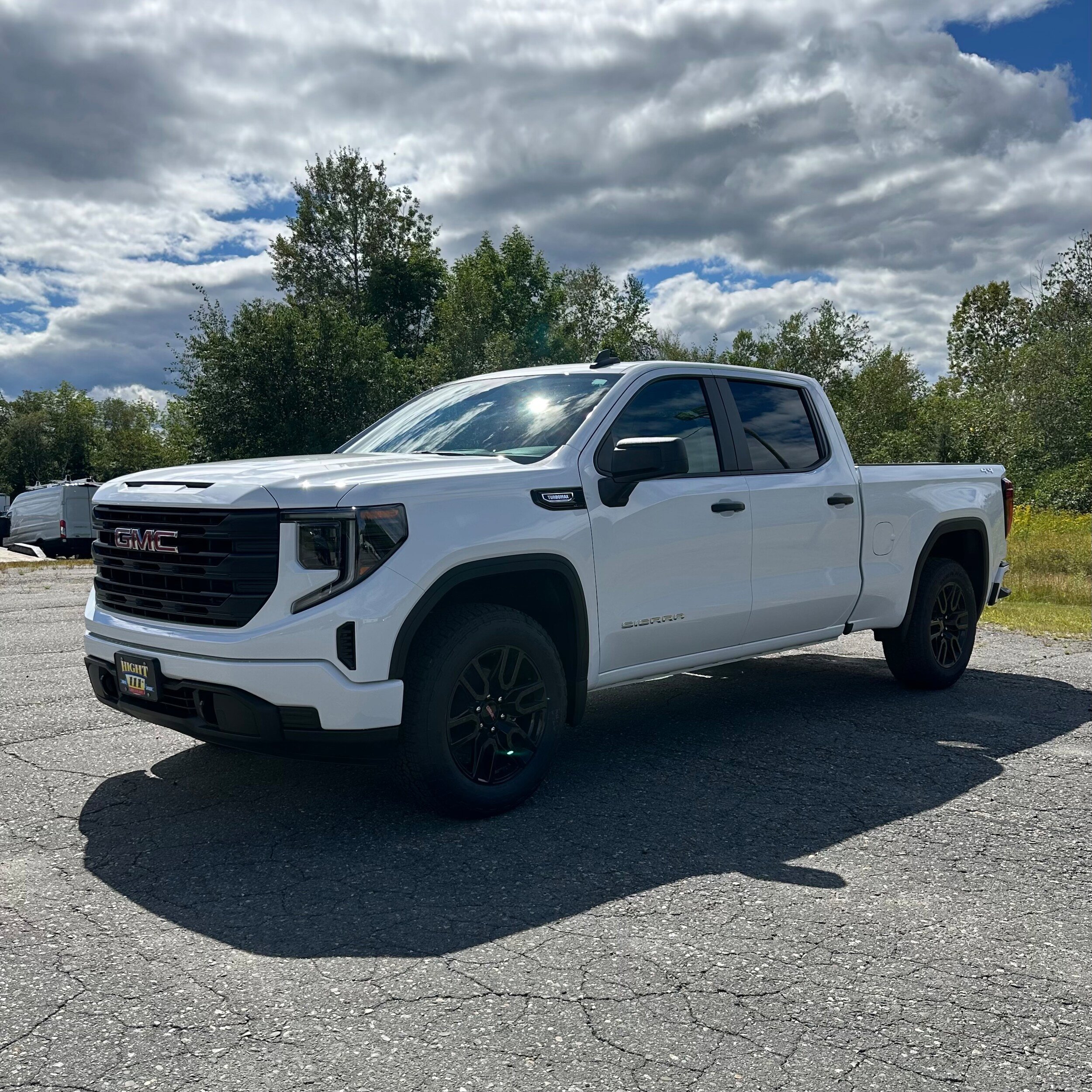 New 2026 GMC Sierra 1500 Pro w/ Graphite Edition AWD/4WD image 7