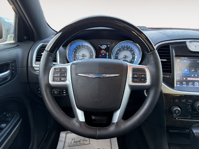 Used 2013 Chrysler 300 C RWD image 12