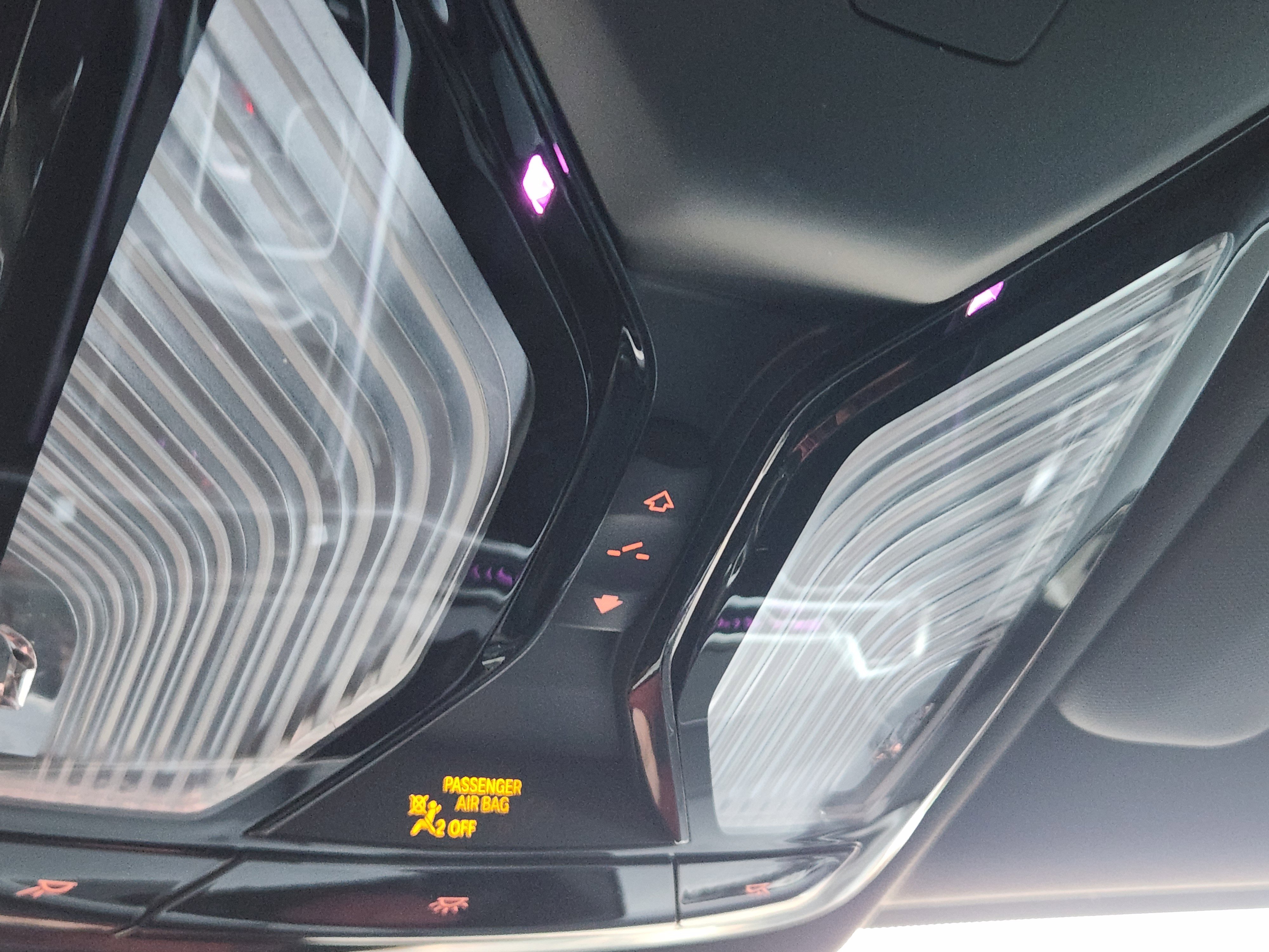 Used 2024 BMW X5 xDrive50e image 31