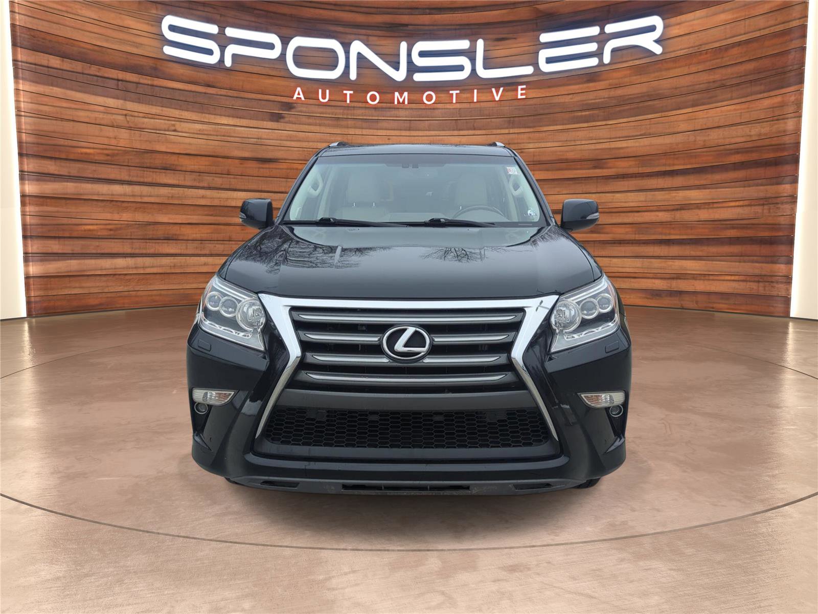 Used 2019 Lexus GX 460 Premium w/ Premium Package image 9