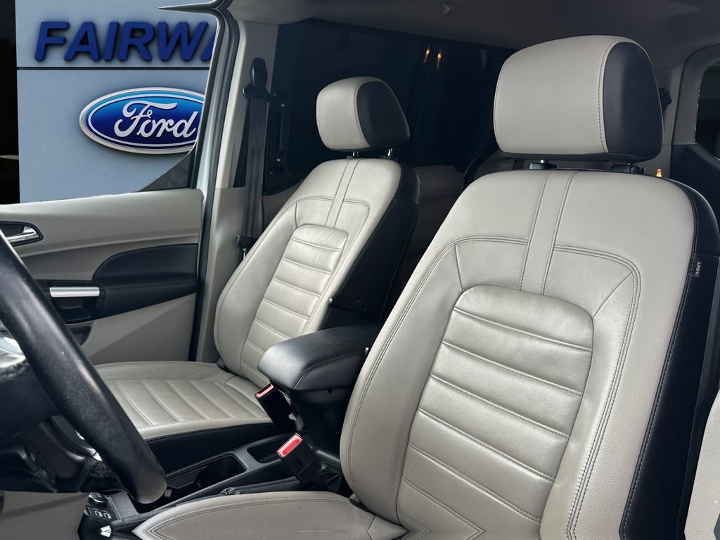 Used 2020 Ford Transit Connect Titanium FWD image 12