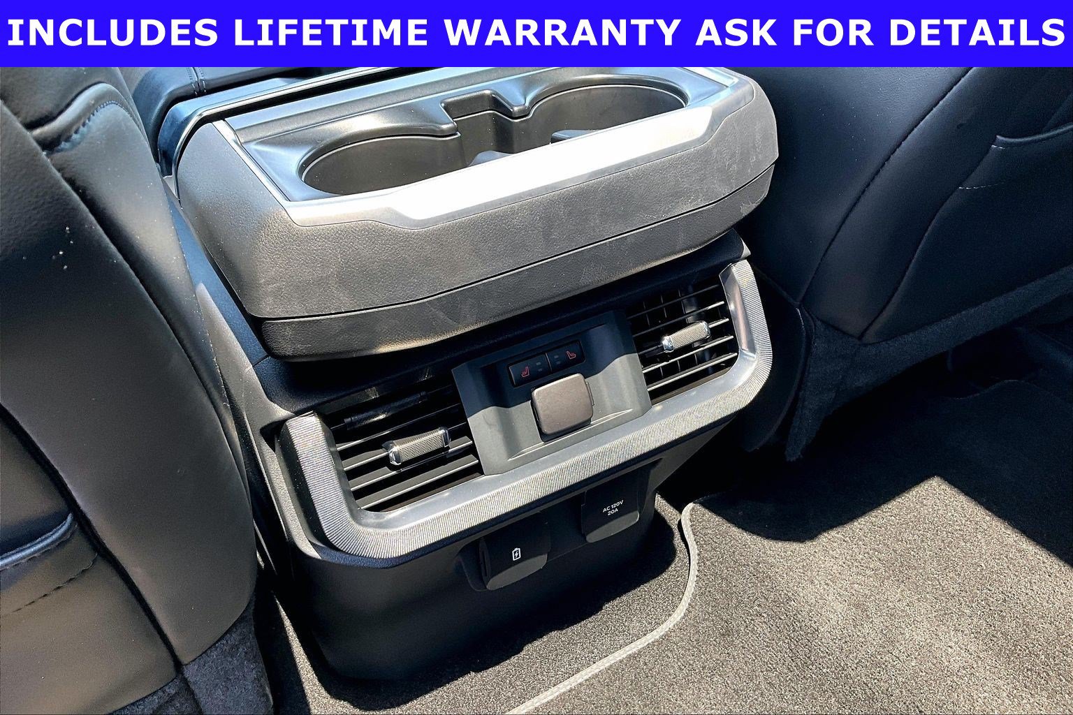 Used 2025 Ford F150 Platinum w/ Equipment Group 702A High AWD/4WD image 29