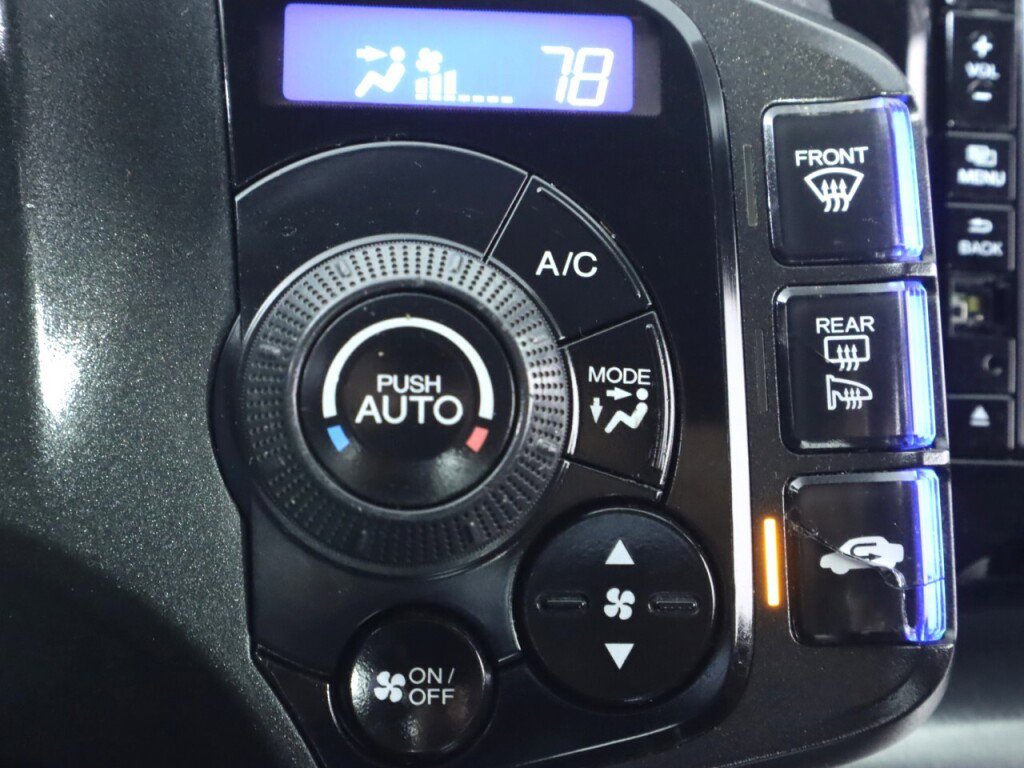 Used 2016 Honda CR-Z EX image 22