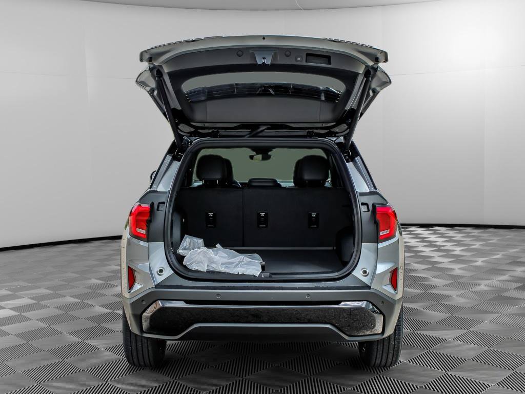 New 2027 GMC Terrain Elevation w/ Elevation Premium Package AWD/4WD image 7