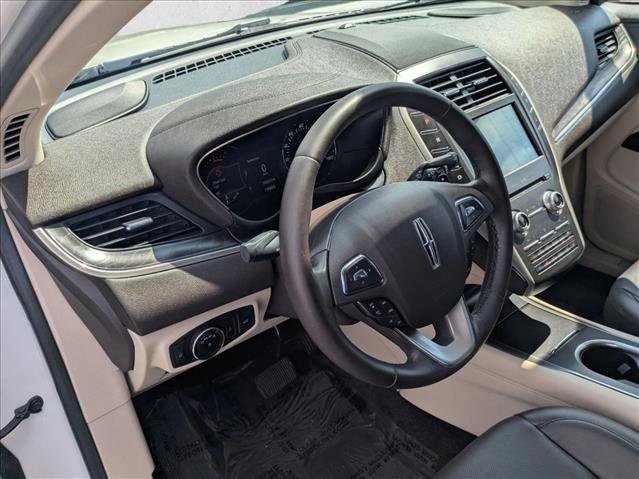 Used 2017 Lincoln MKC Reserve FWD image 10