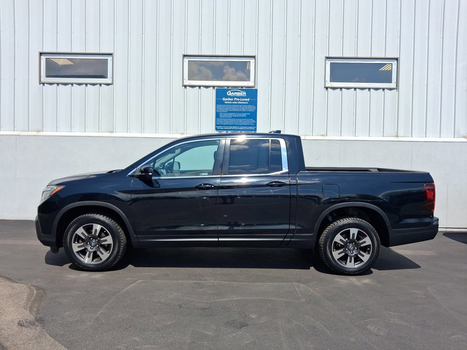 Used 2019 Honda Ridgeline RTL-T image 2
