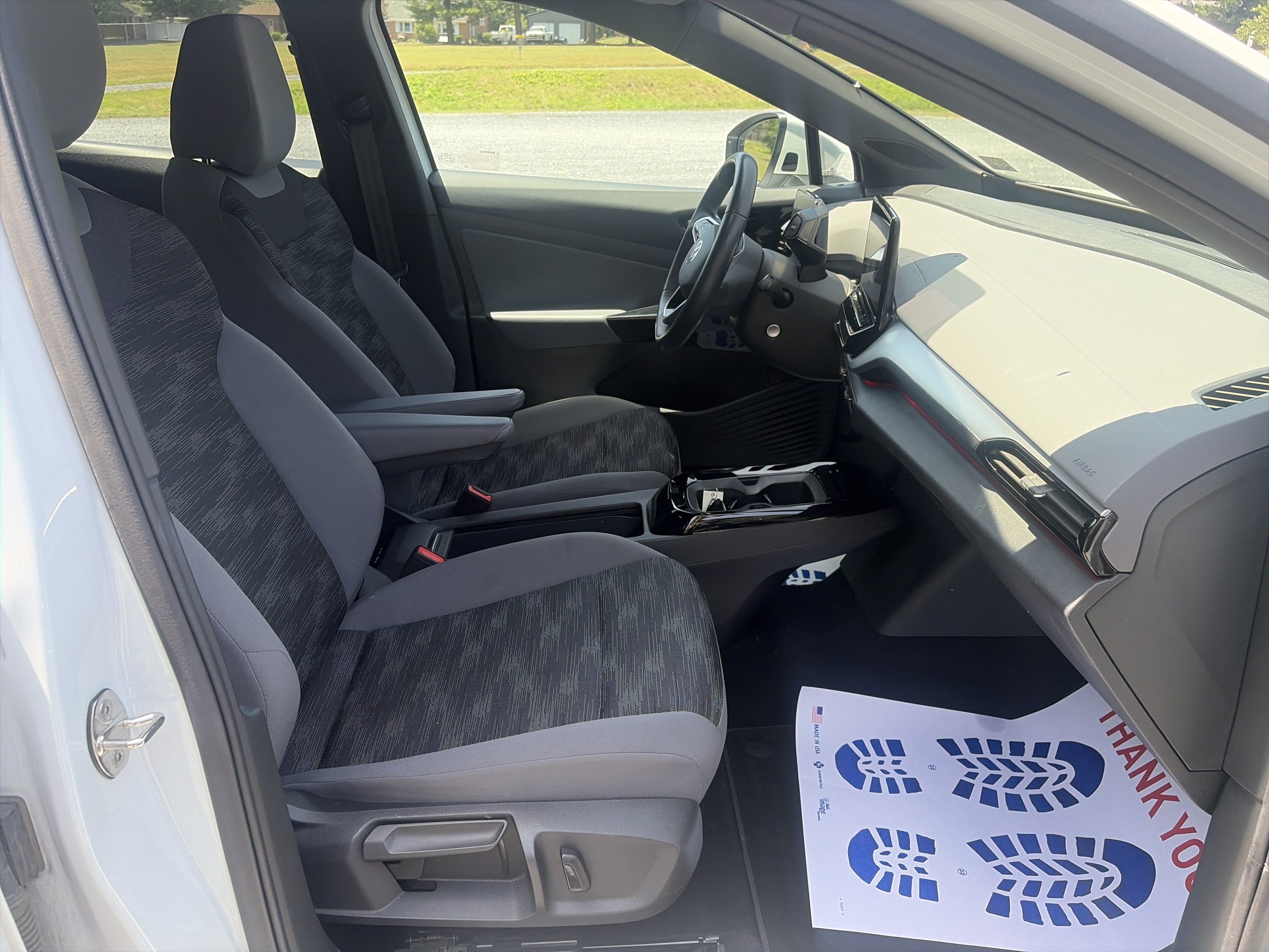 Used 2022 Volkswagen ID.4 Pro AWD/4WD image 26