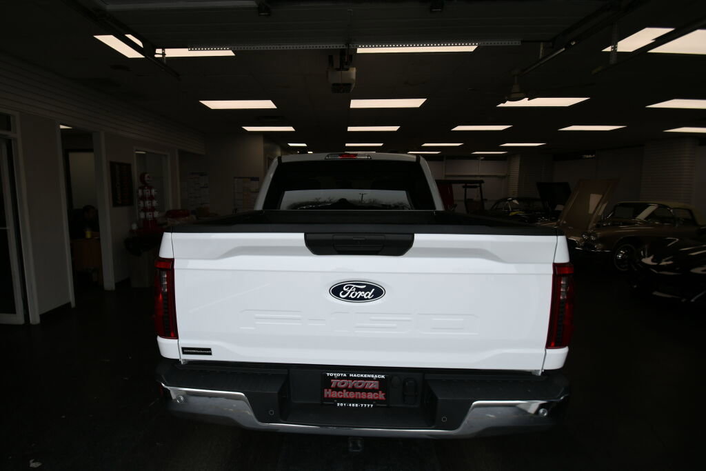 Used 2025 Ford F150 XLT w/ Equipment Group 301A Standard AWD/4WD image 7