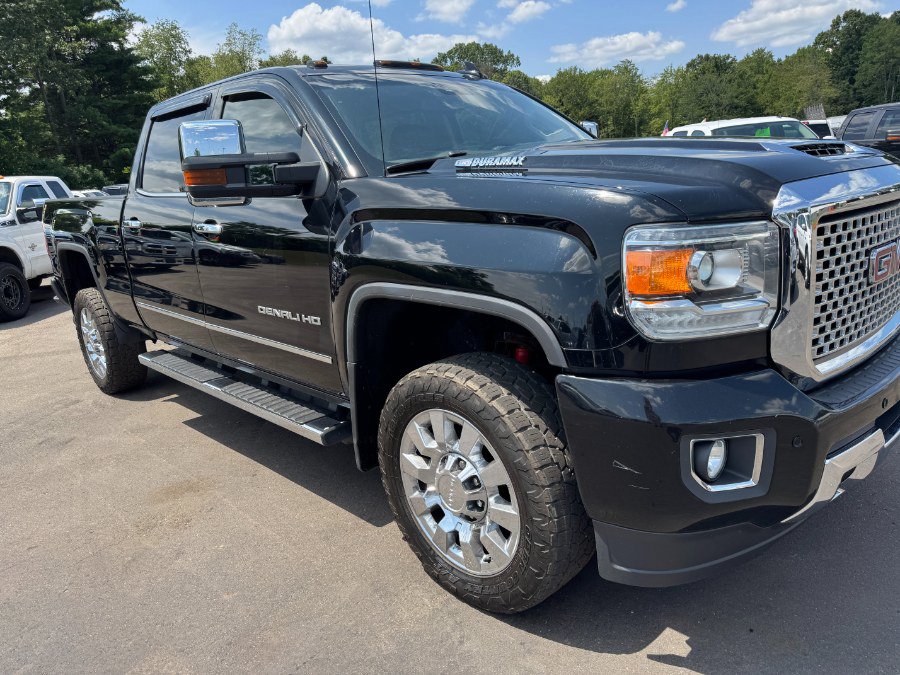 Used 2017 GMC Sierra 2500 Denali w/ Snow Plow Prep Package AWD/4WD image 12