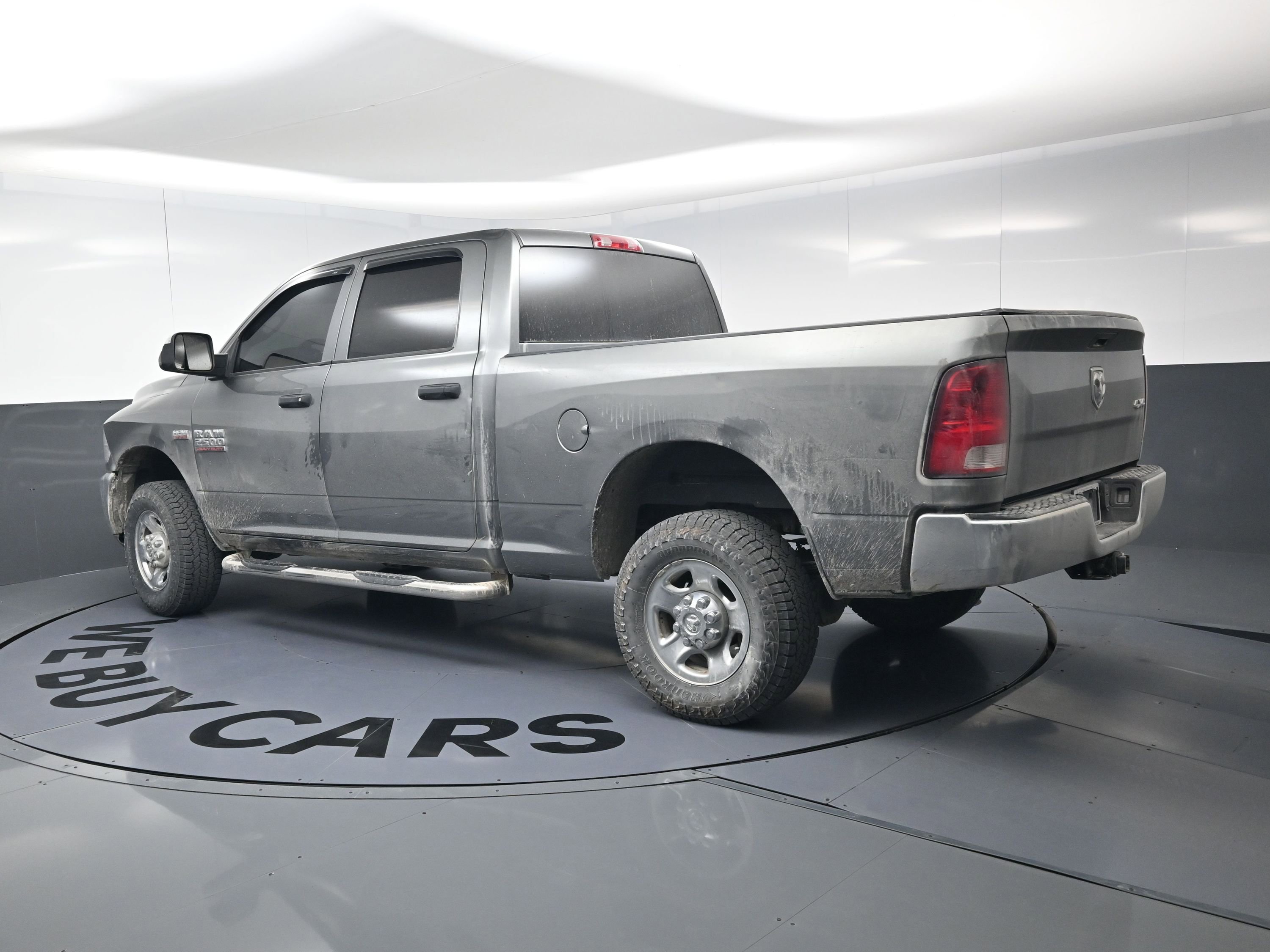 Used 2013 RAM 2500 Tradesman w/ Chrome Appearance Group image 19