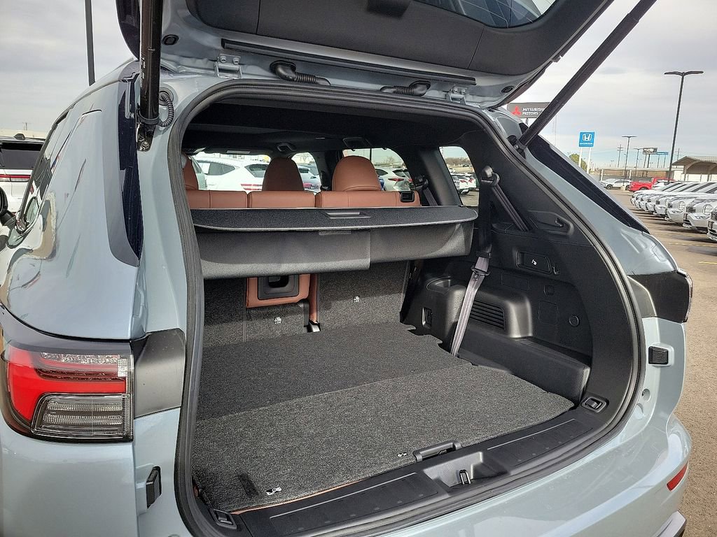 New 2026 Mitsubishi Outlander SEL image 6