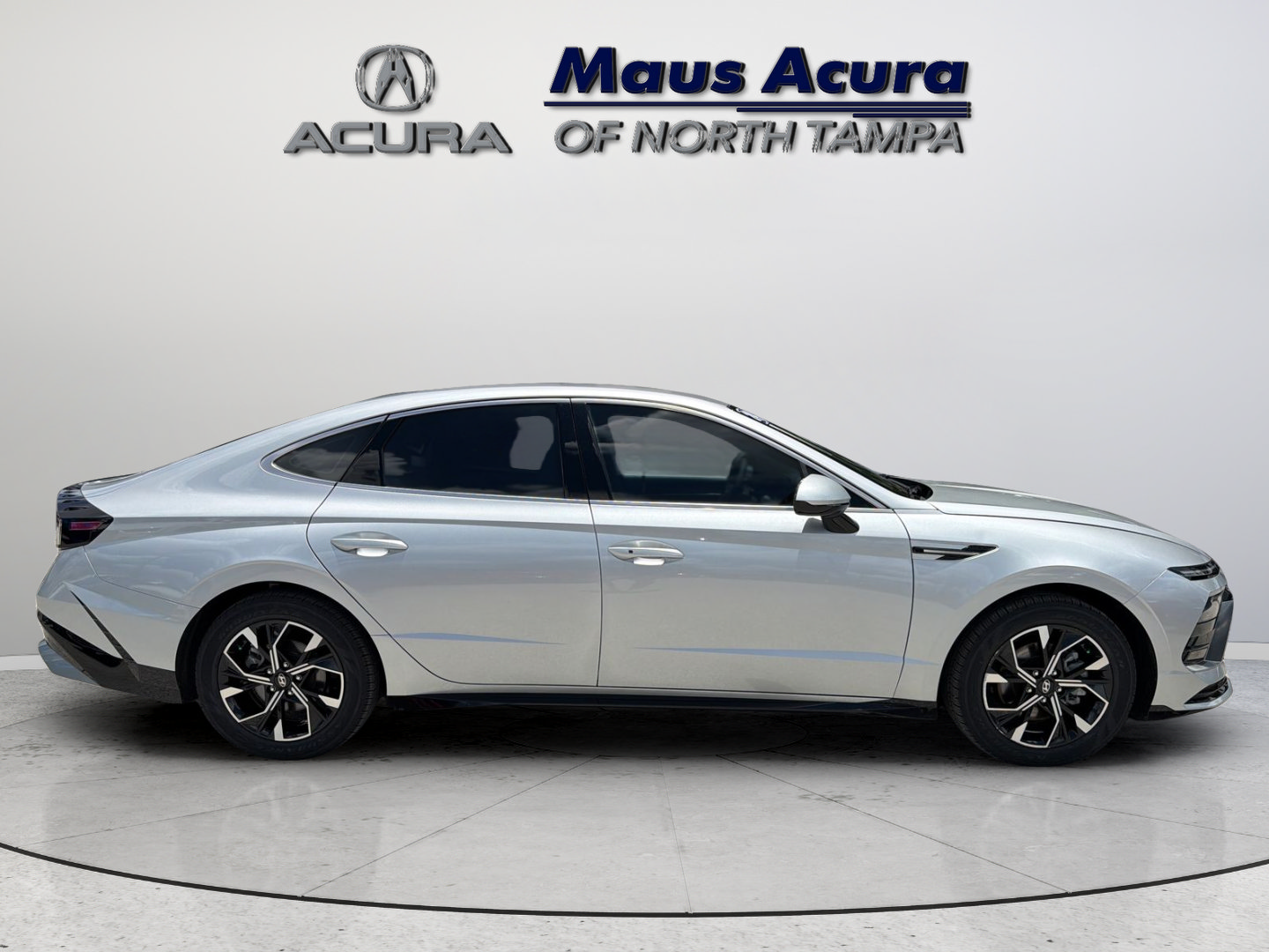 Used 2024 Hyundai Sonata SEL FWD image 3