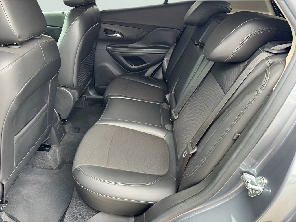 Used 2019 Buick Encore Preferred FWD image 17