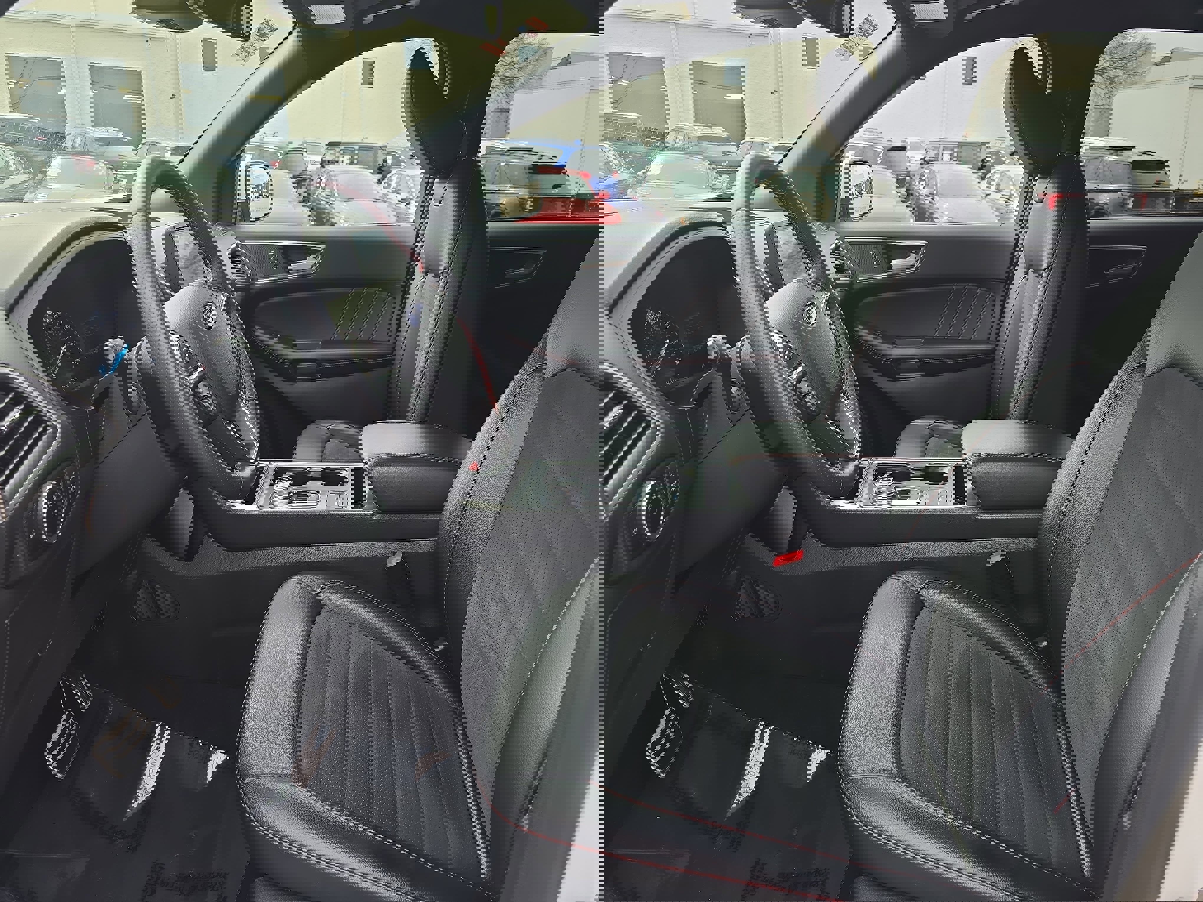 Used 2024 Ford Edge ST-Line image 16