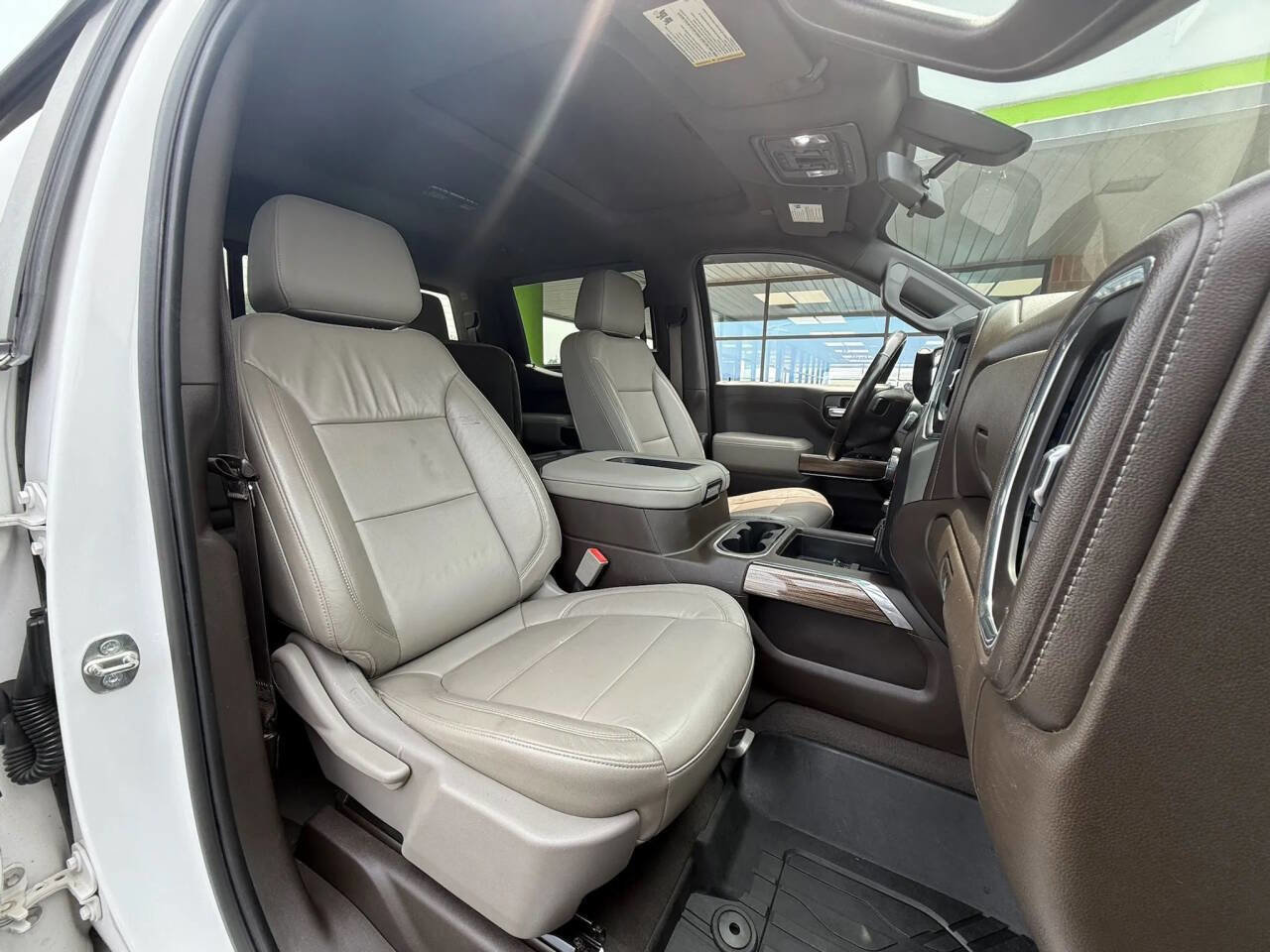 Used 2019 Chevrolet Silverado 1500 LT Trail Boss AWD/4WD image 11