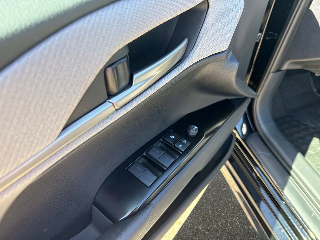 New 2026 Toyota Camry SE image 18