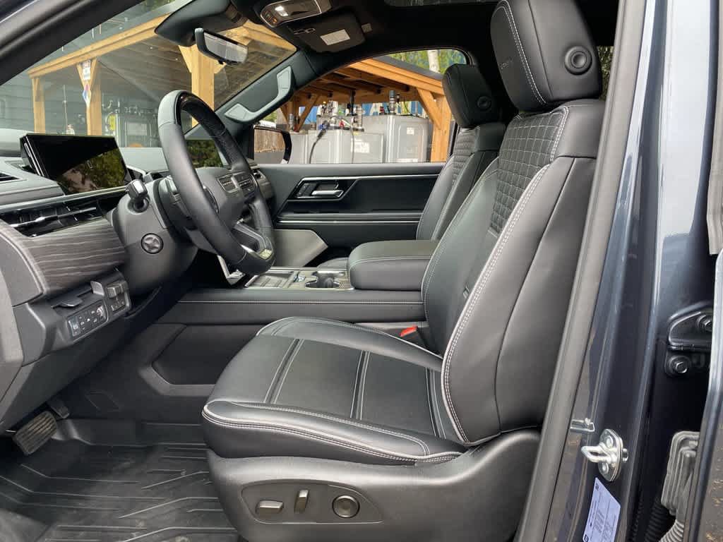 Used 2026 GMC Sierra EV Denali AWD/4WD image 13
