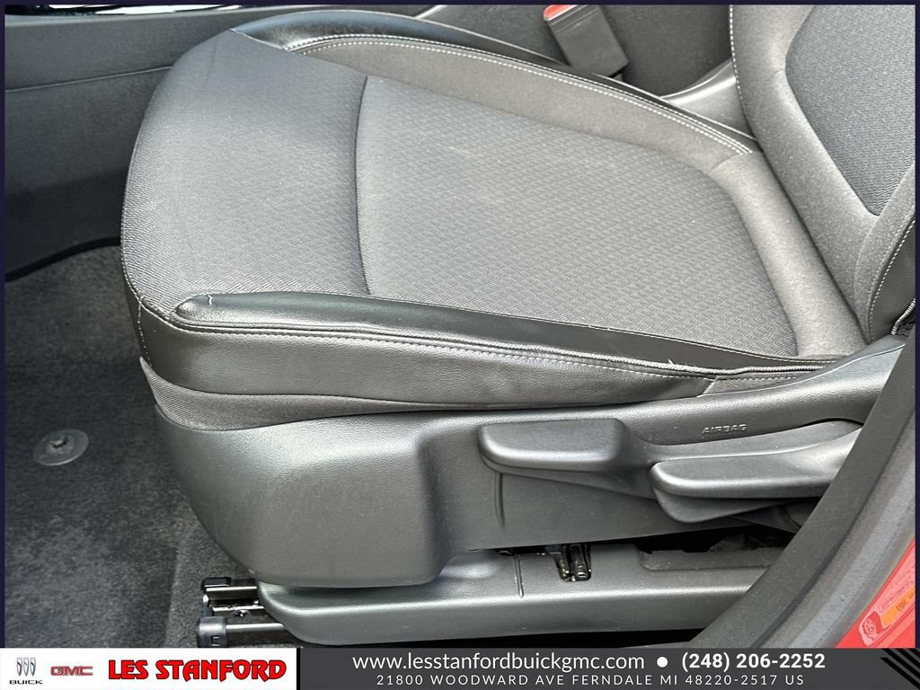 Used 2024 Buick Encore GX Preferred FWD image 18