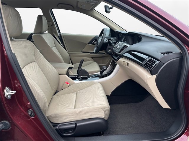 Used 2016 Honda Accord LX image 15