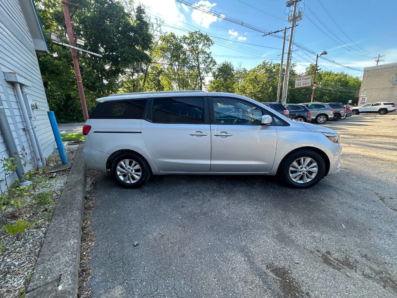 Used 2016 Kia Sedona LX w/ Option Group 020 FWD image 13
