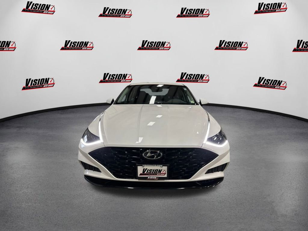 Used 2023 Hyundai Sonata SEL w/ Preferred Accessory Package image 2