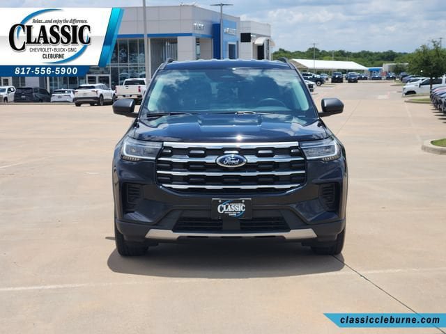 Used 2025 Ford Explorer Active RWD image 5