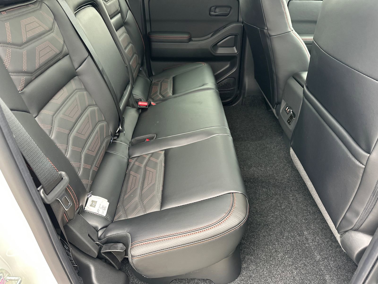 New 2026 Nissan Frontier PRO-4X w/ Pro Premium Package image 15