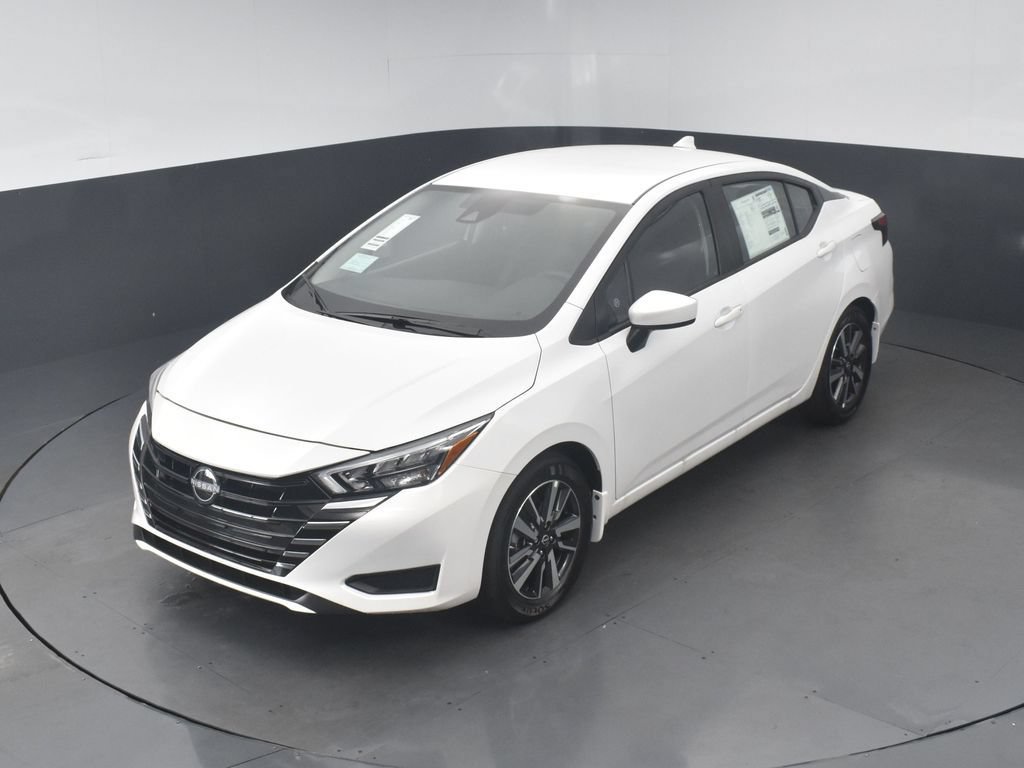 New 2025 Nissan Versa SV w/ Trunk Package FWD image 17