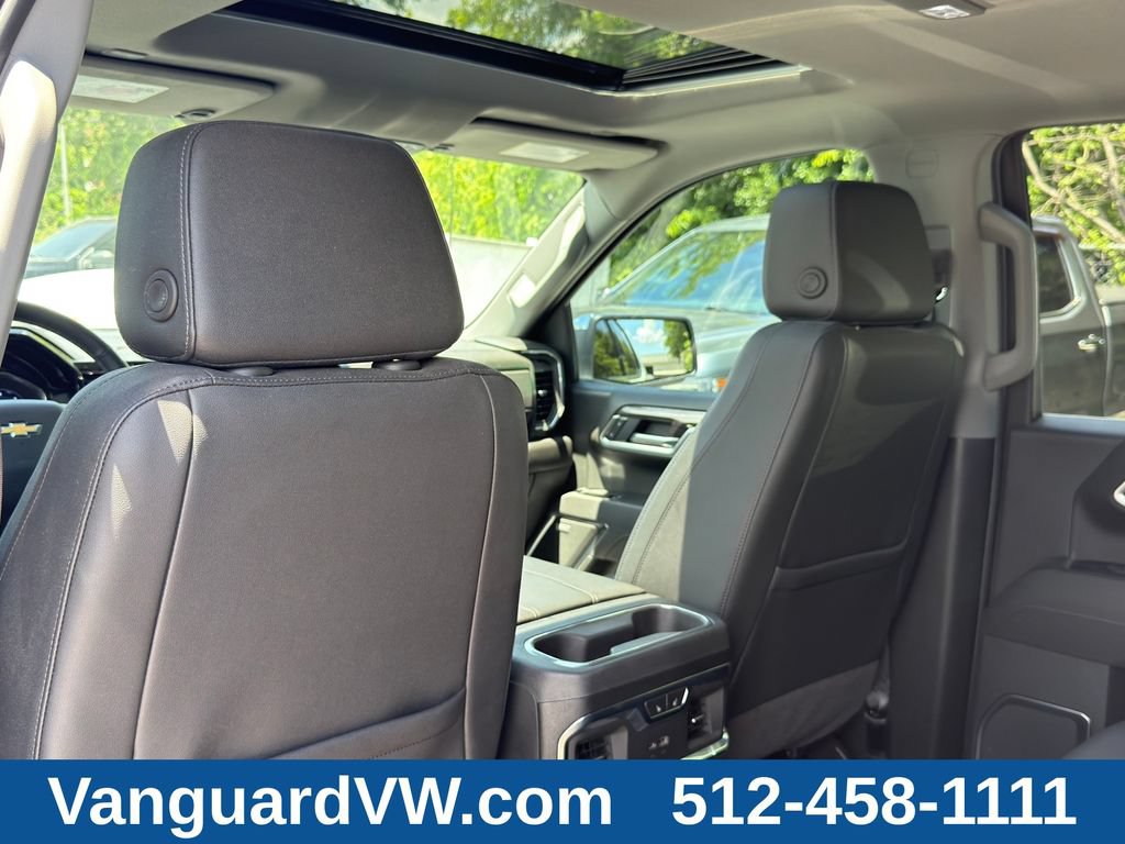 Used 2025 Chevrolet Silverado 1500 LTZ w/ Technology Package AWD/4WD image 27