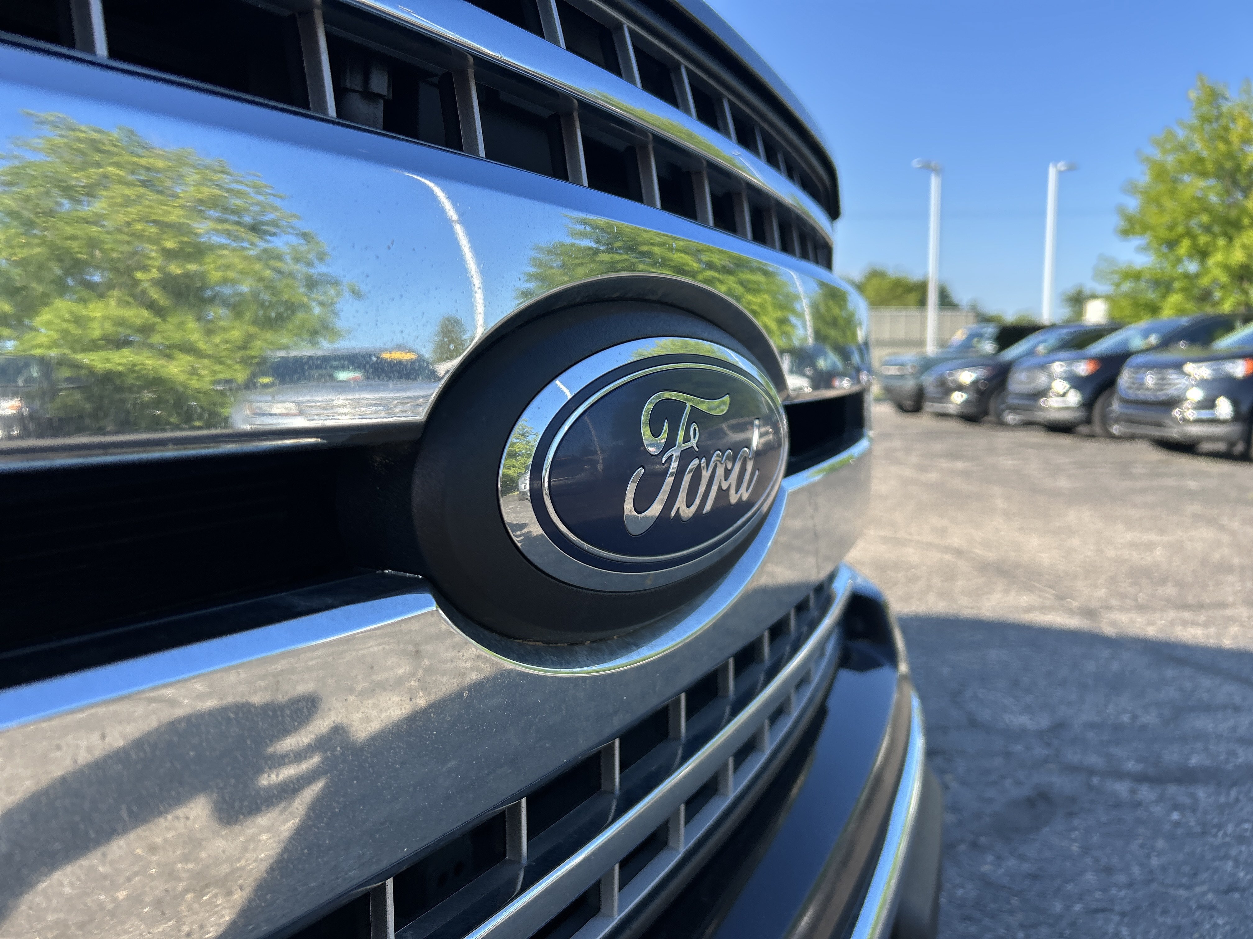 Used 2018 Ford F150 XLT w/ Equipment Group 301A Mid AWD/4WD image 25