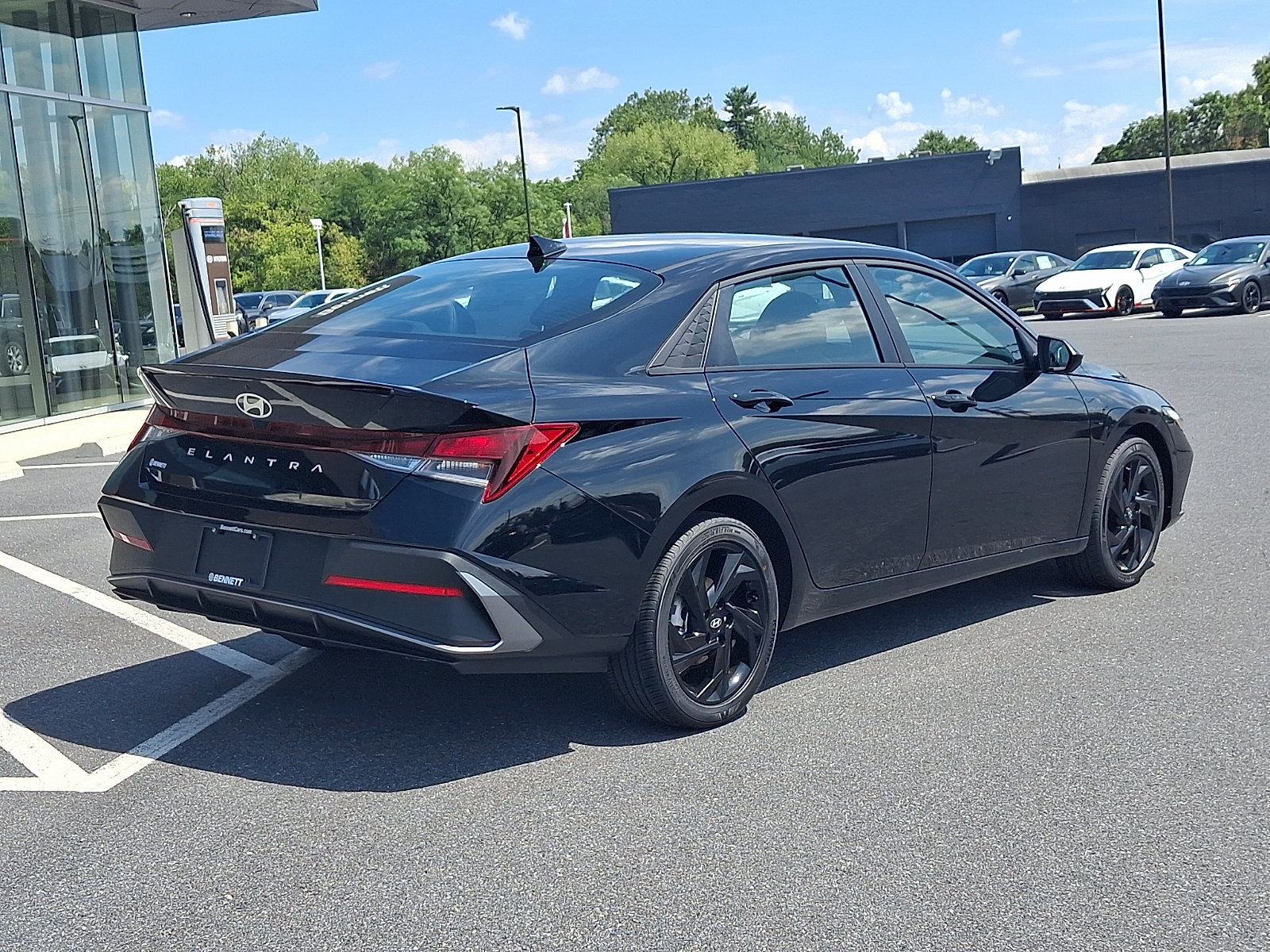 New 2026 Hyundai Elantra SEL Sport FWD image 5