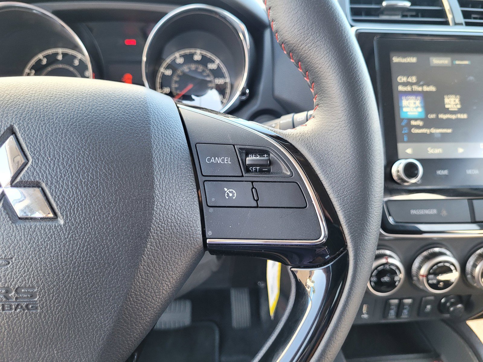 Used 2026 Mitsubishi Outlander Sport AWD image 23