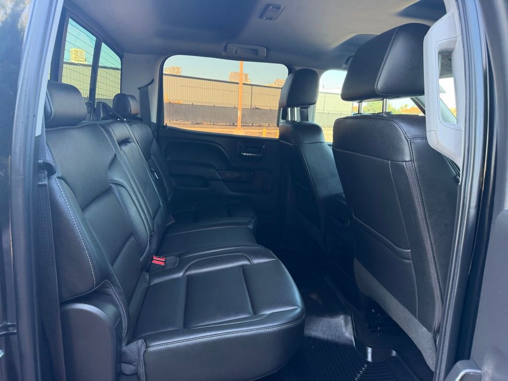 Used 2018 GMC Sierra 1500 SLT w/ SLT Premium Package image 15