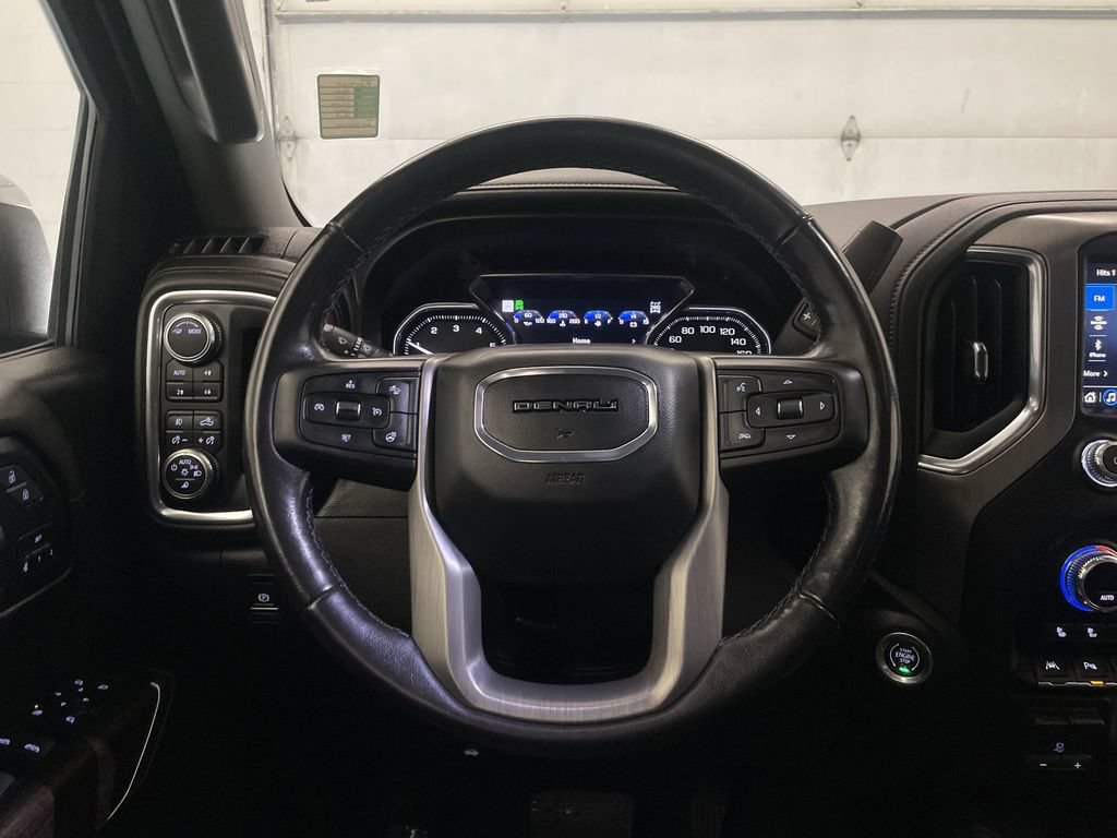Used 2021 GMC Sierra 1500 Denali w/ Denali Ultimate Package AWD/4WD image 5