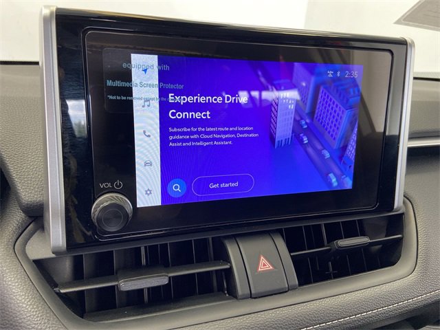 Used 2025 Toyota RAV4 LE image 27