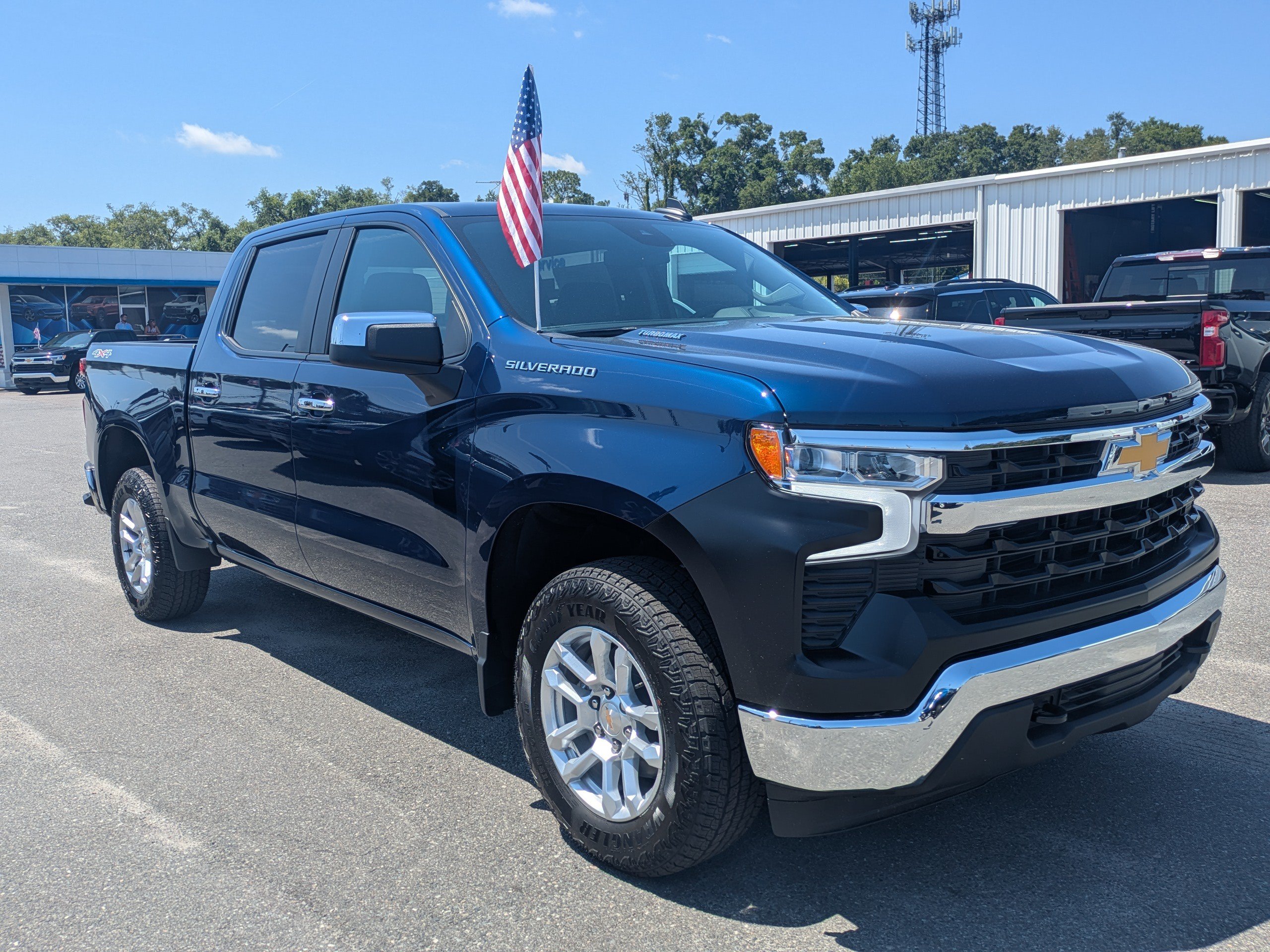 New 2026 Chevrolet Silverado 1500 LT w/ Protection Package AWD/4WD image 2