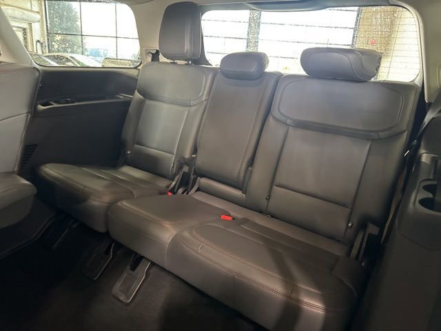 Used 2025 Ford Expedition Active AWD/4WD image 11