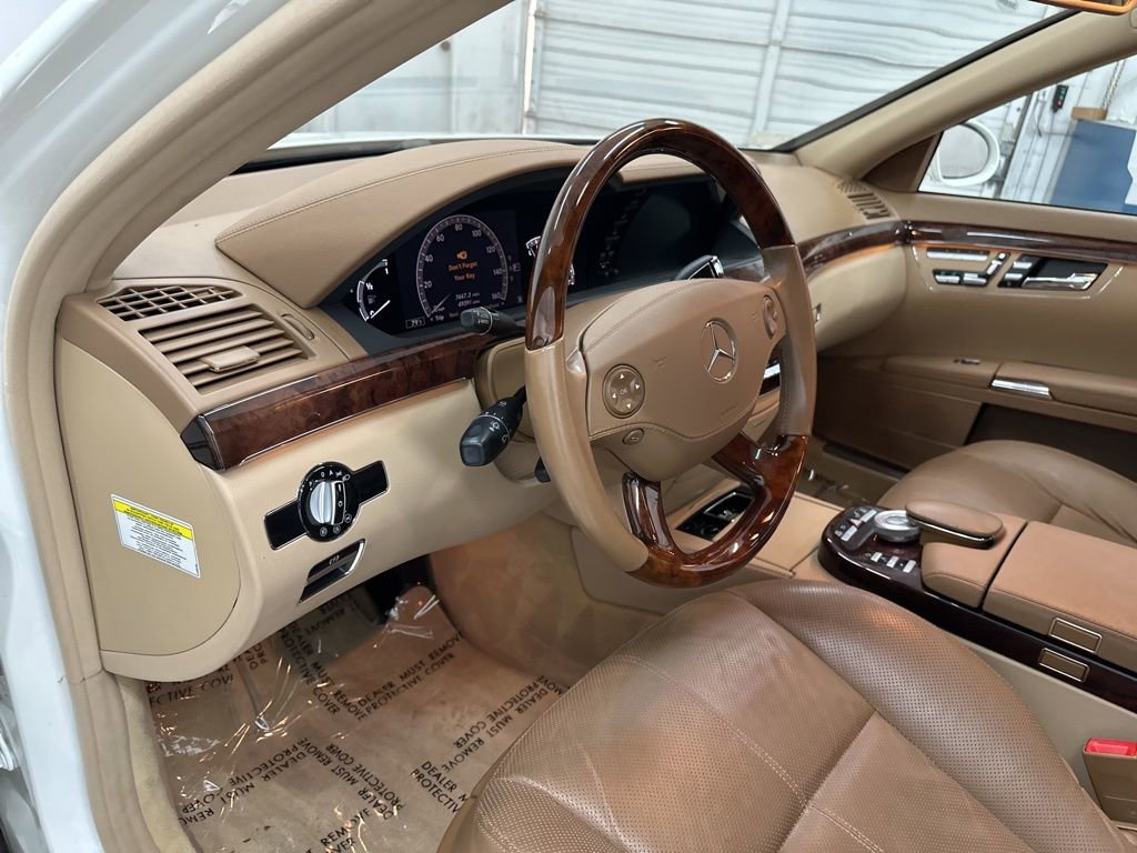 Used 2008 Mercedes-Benz S 550 image 9