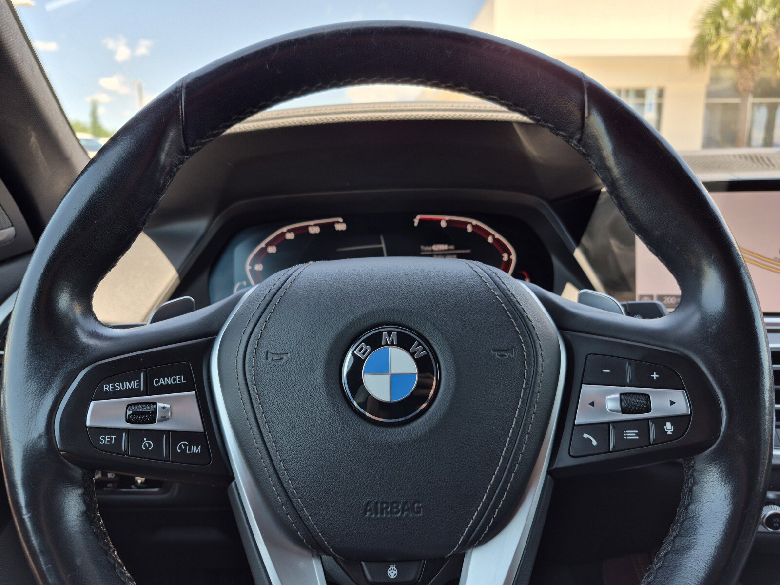 Used 2019 BMW X5 xDrive50i w/ Premium Package 2 AWD/4WD image 26