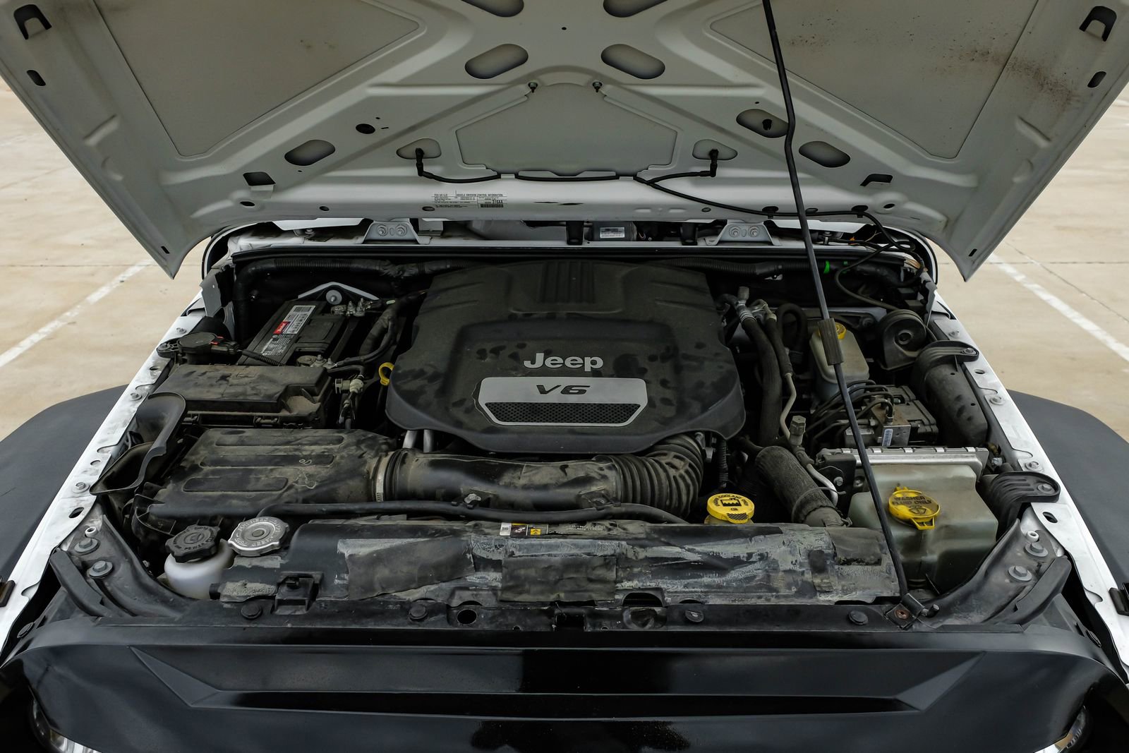 Used 2018 Jeep Wrangler Unlimited Sport S AWD/4WD image 46