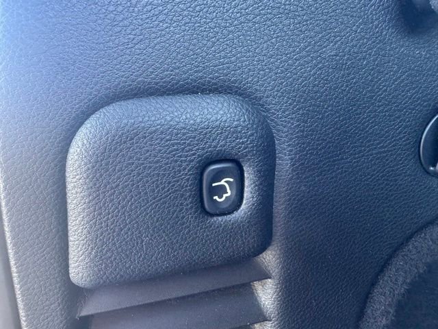 Used 2019 Jeep Grand Cherokee Limited w/ Luxury Group II image 10