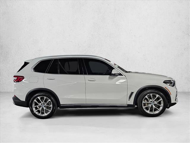 Used 2022 BMW X5 sDrive40i w/ Premium Package RWD image 5